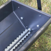 View 100-pound traction type seeder/seeder/sprayer, black version image 5