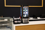 View METRO Professional Kuchen-Vitrine GRV1100, Gastro, Edelstahl/Glas, 100 L, Umluftkühlung, 490W, Temperaturanzeige, automatisches Abtauen, rund, silber, image 4