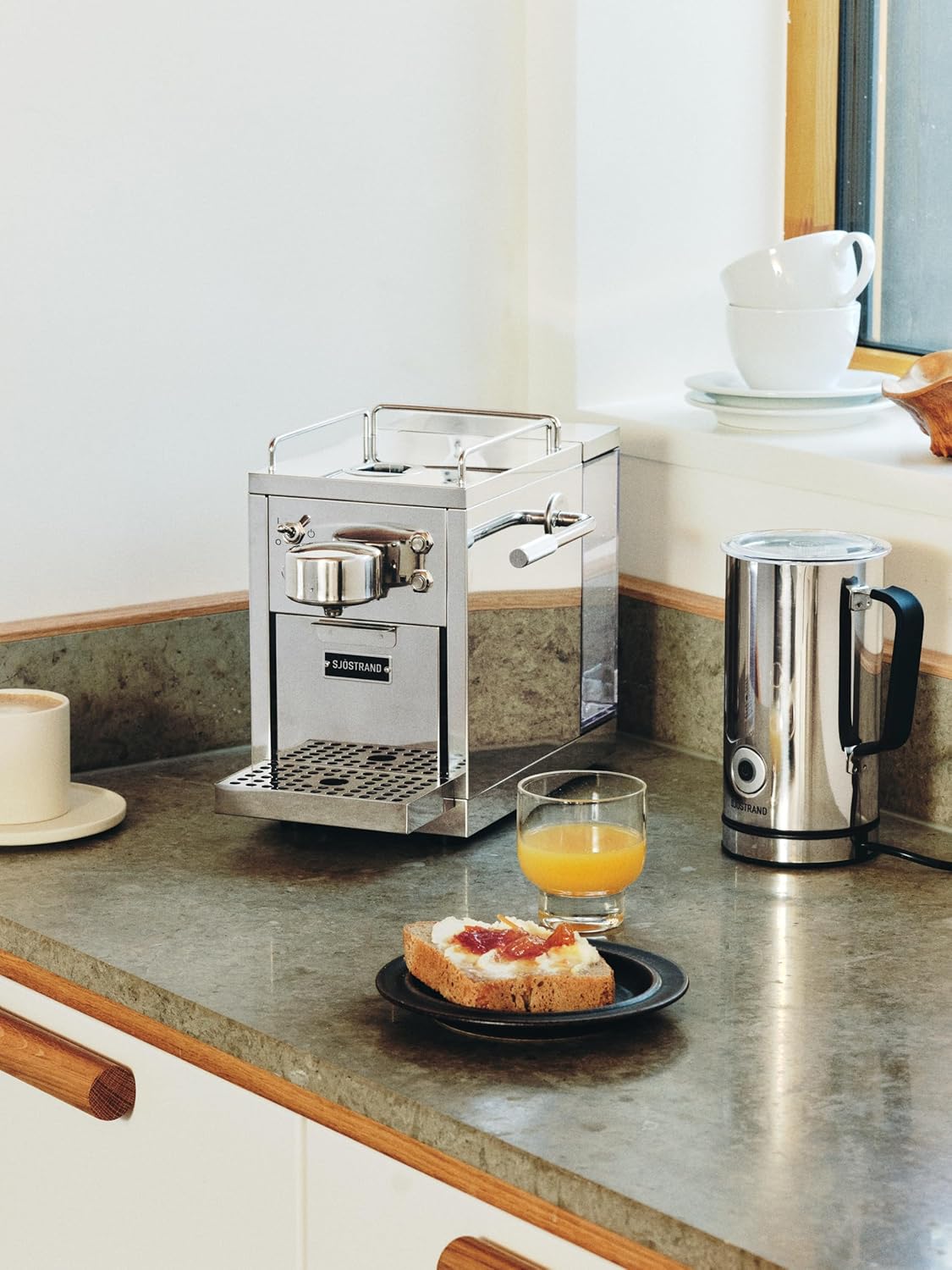 Die Original 2 Kaffeemaschine, Nespresso kompatible Kapselmaschine, Espressomaschine aus Edelstahl, skandinavisches Design, langlebige, reparierbare