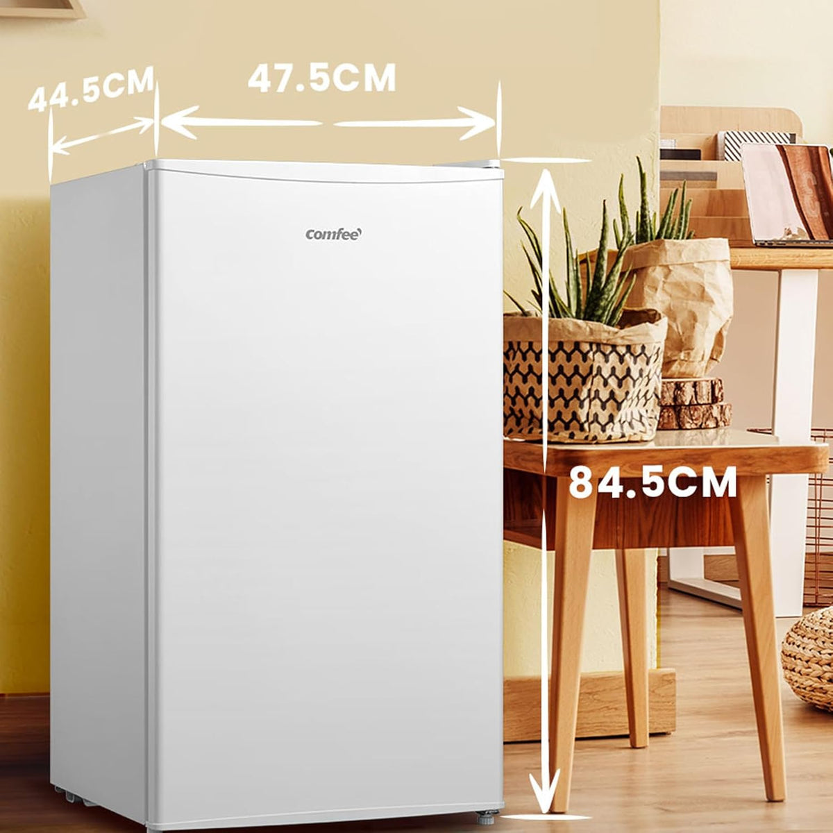 Comfee RCD80WH3(E) Kühlschrank mit Gefrierfach, 80L Kleiner Kühlschrank, Obst- und Gemüsefach, 84.5 cm Höhe, 47.5 cm Breite, 110 kWh pro Jahr,